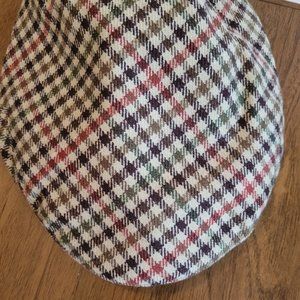 Woolen cap in classic equestrian style check. Great Horse Brand. Size L. NWOT